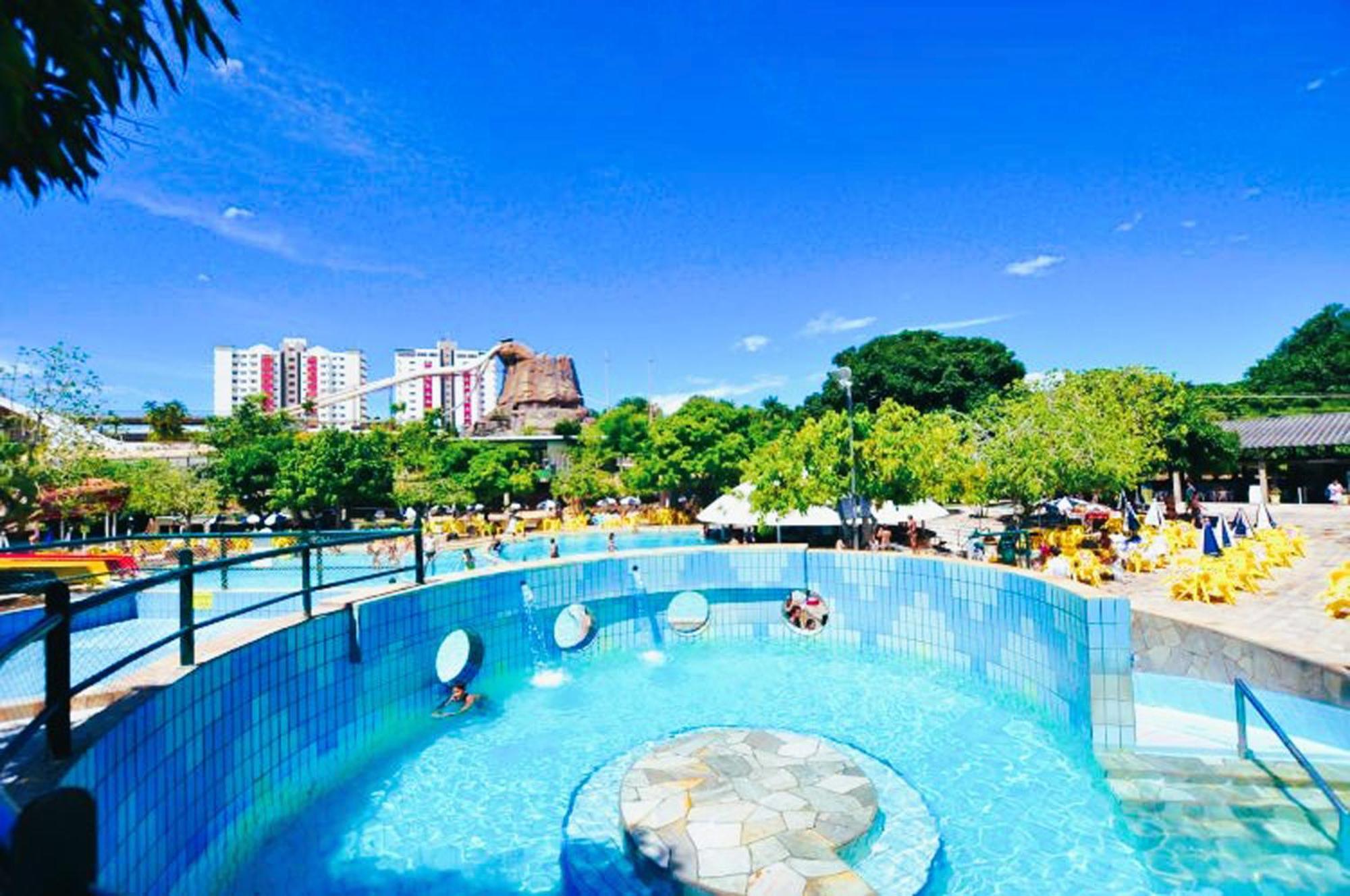 Piazza Diroma - Cortesia Park Diroma, Splash E Slide Калдас-Новас Екстер'єр фото