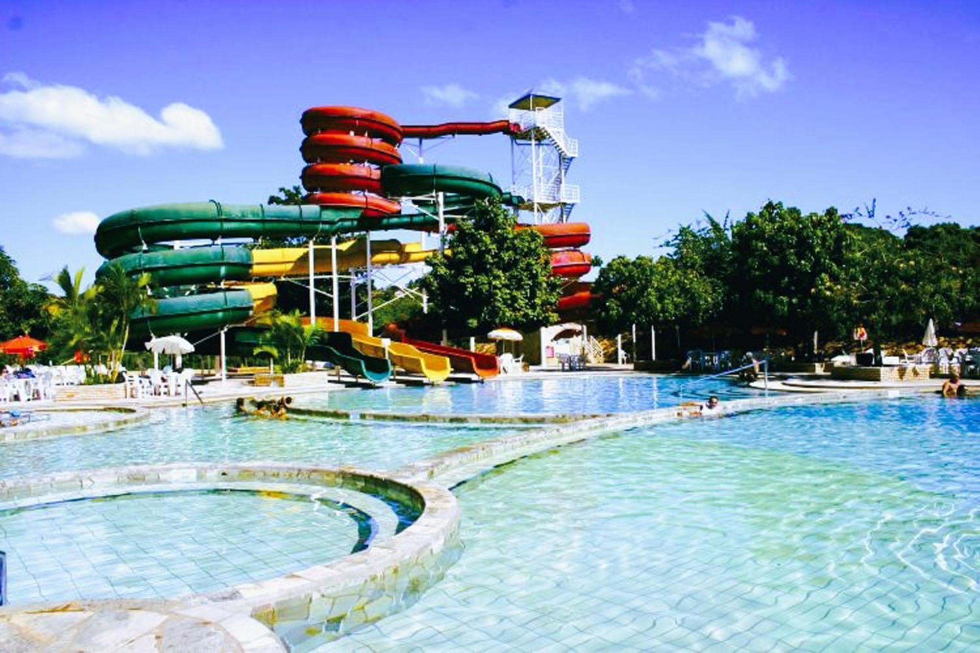 Piazza Diroma - Cortesia Park Diroma, Splash E Slide Калдас-Новас Екстер'єр фото